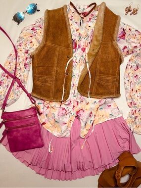 Boho Floral Blouse Ruffle Neck Tie Front Top Lightweight Cottagecore